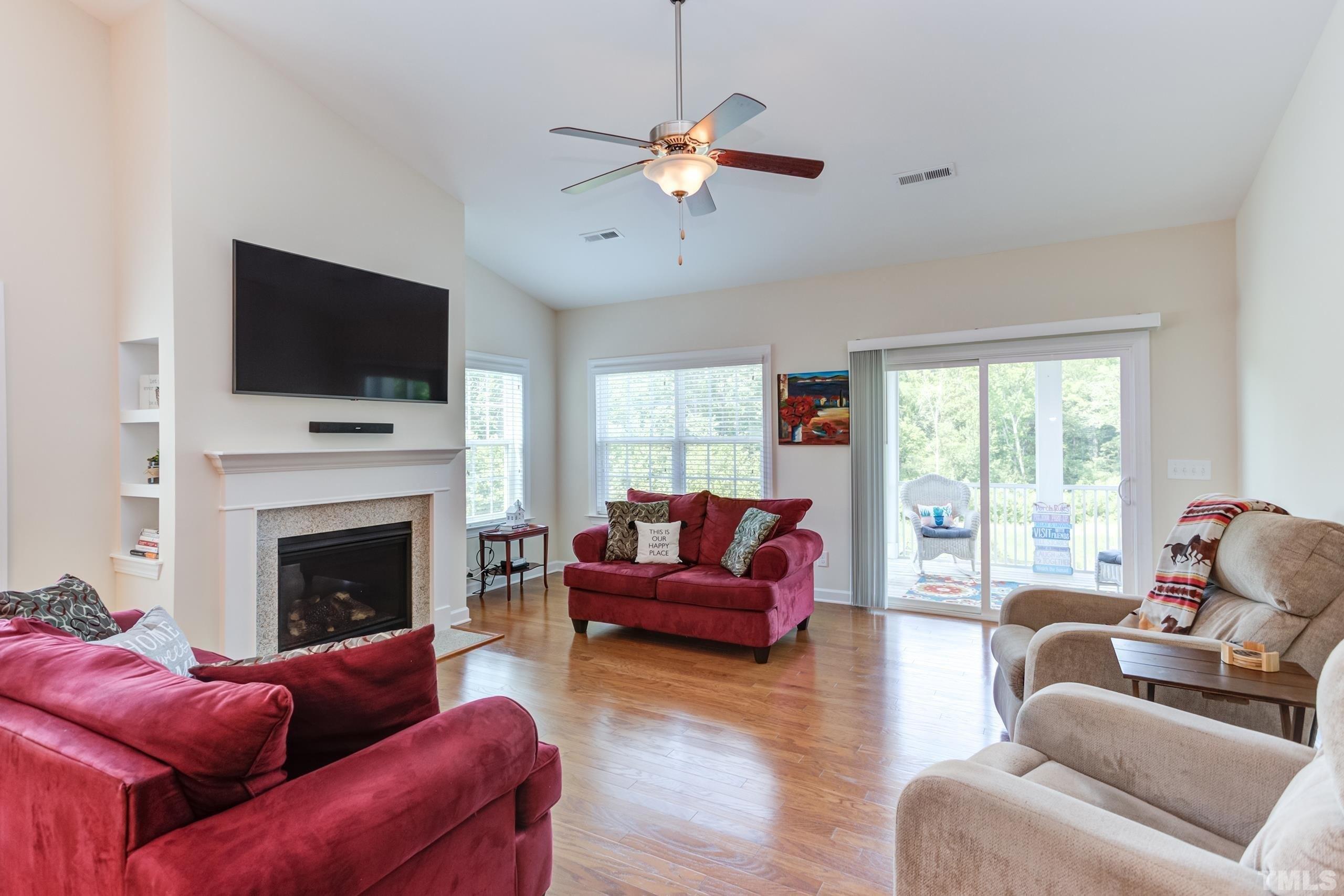 Wellington Dr, Knightdale, NC 27545