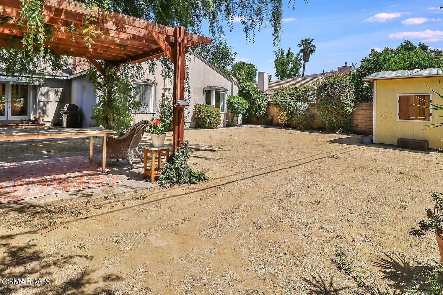 Hartsook St, Sherman Oaks, CA 91423