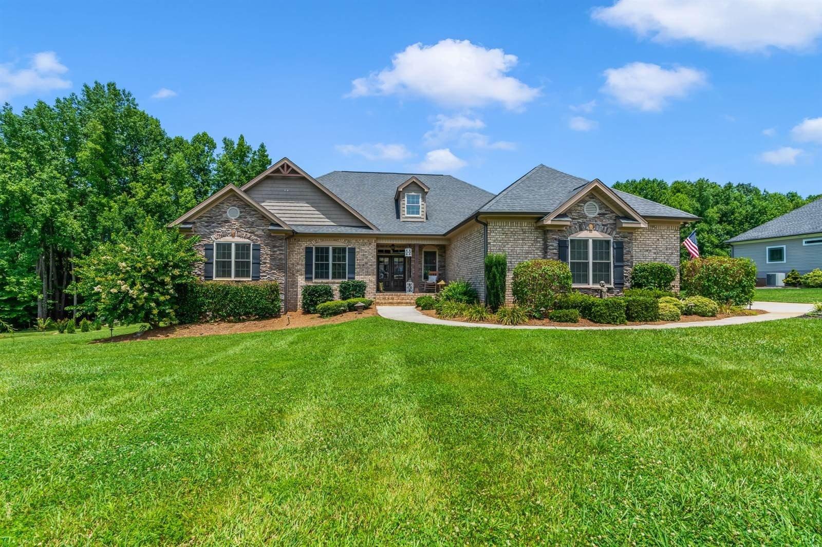 Brooke Meadows Dr, Browns Summit, NC 27214