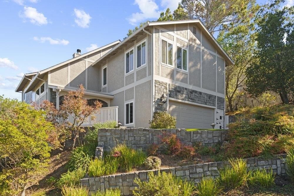 Bennett Rd, Redwood City, CA 94062