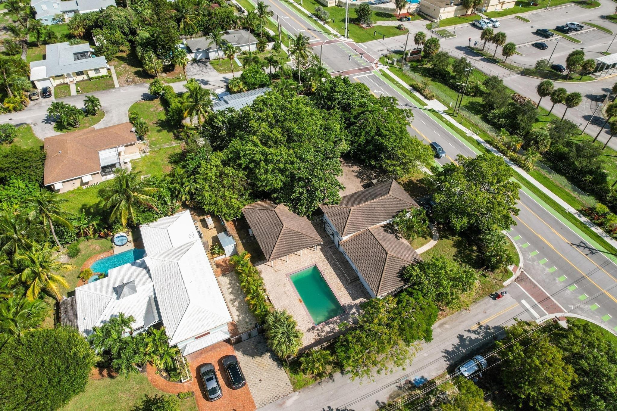 Seacrest Blvd, Delray Beach, FL 33444
