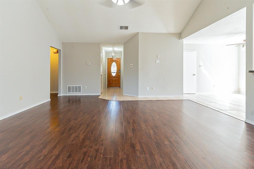 Ohara Ln, Fort Worth, TX 76123