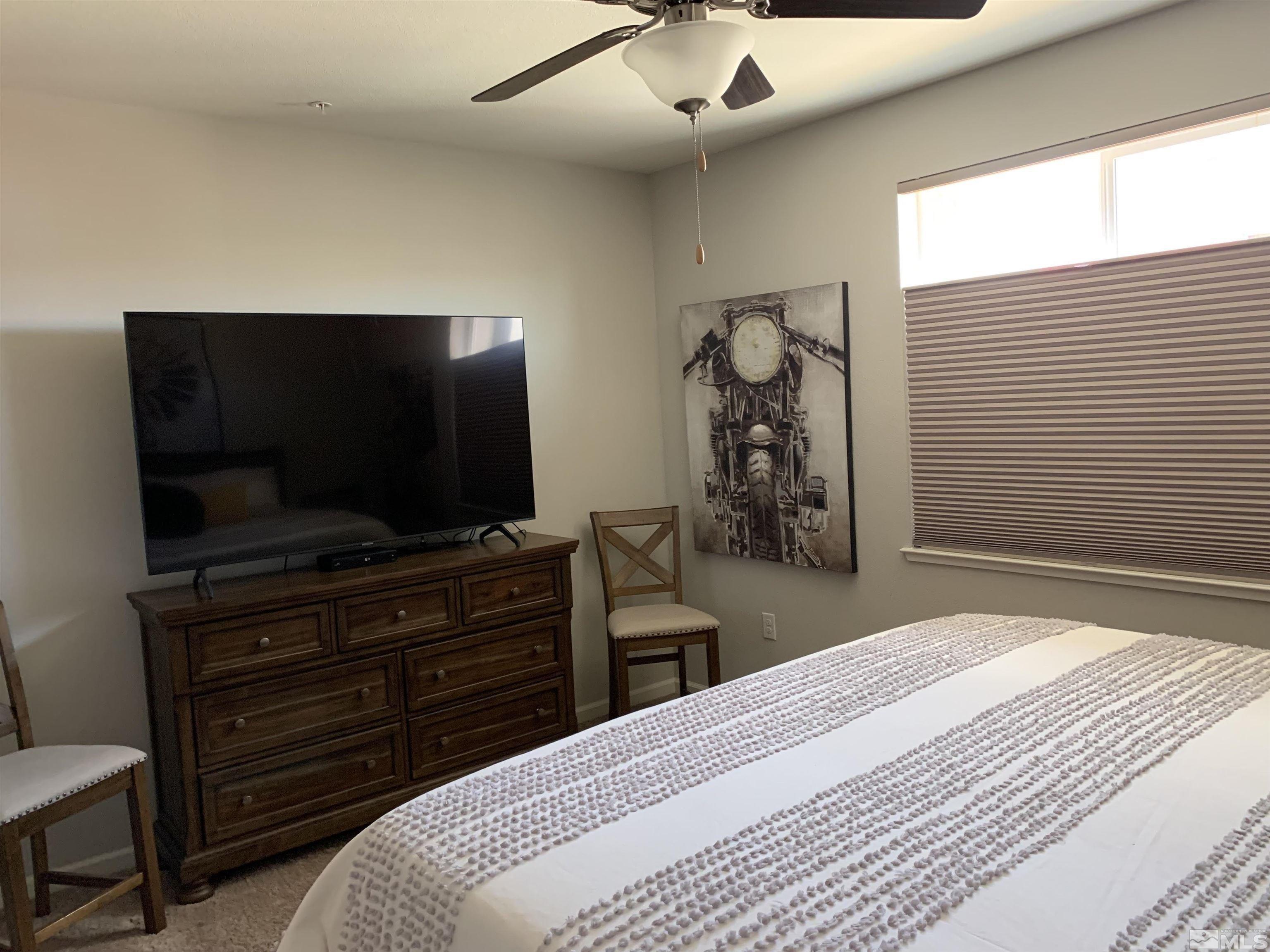Silver River Ln, Sparks, NV 89431