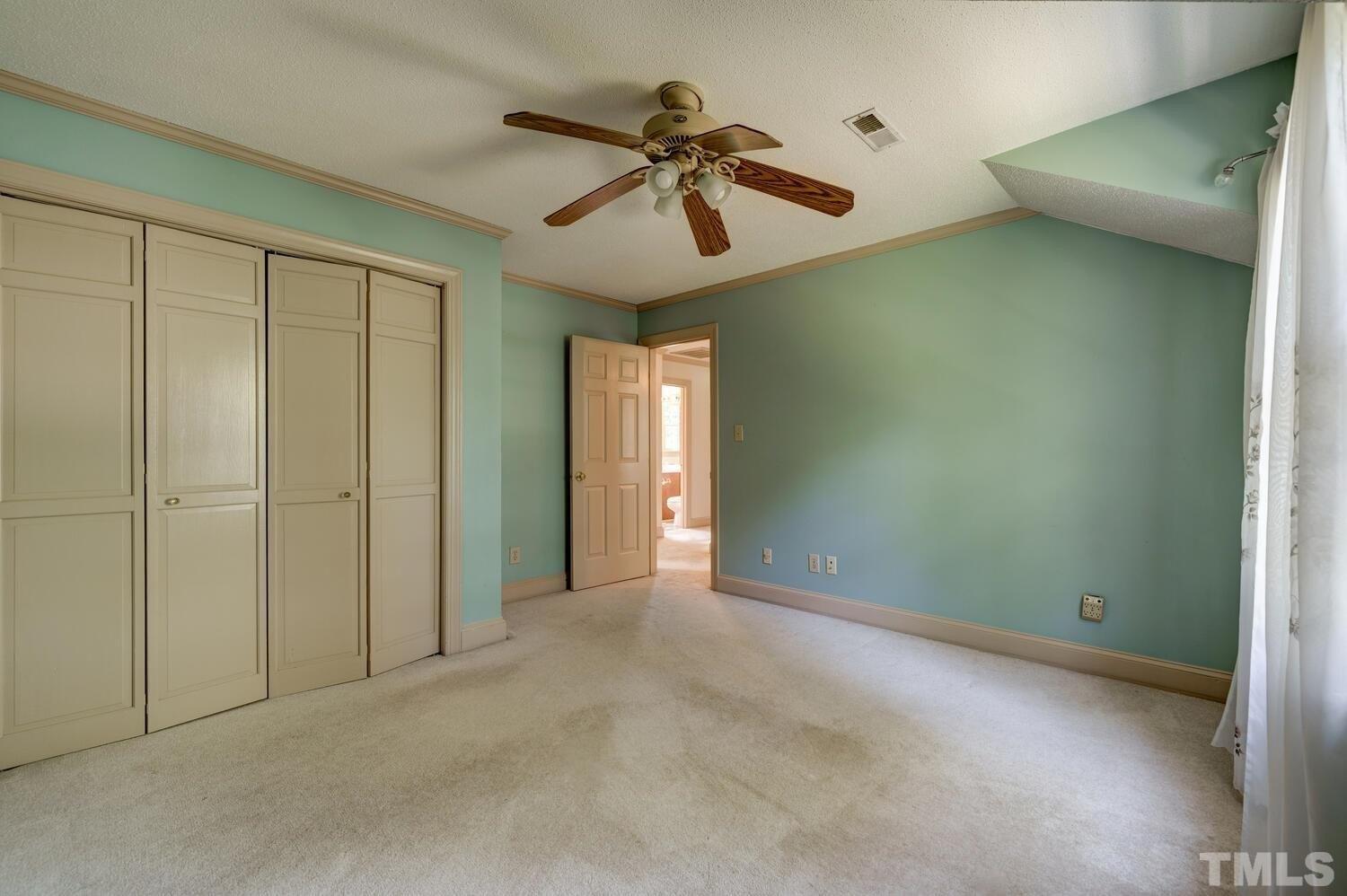 Inland Ct, Raleigh, NC 27606