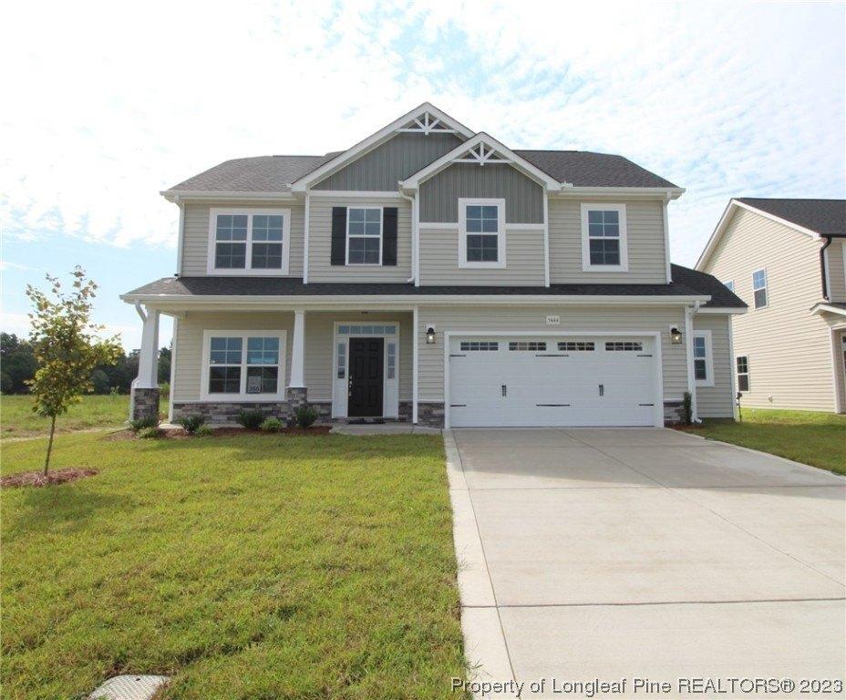 Debut Ave, Hope Mills, NC 28348