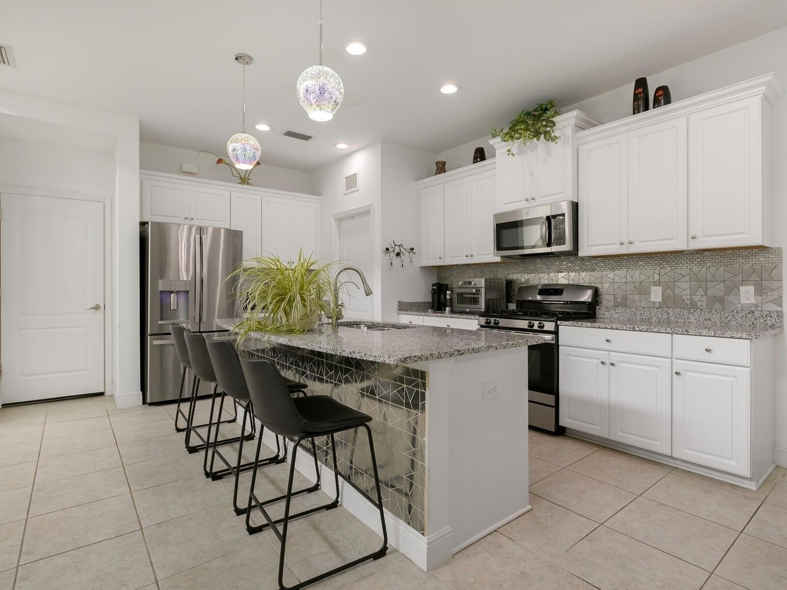 Sage Green Ter, Sarasota, FL 34243