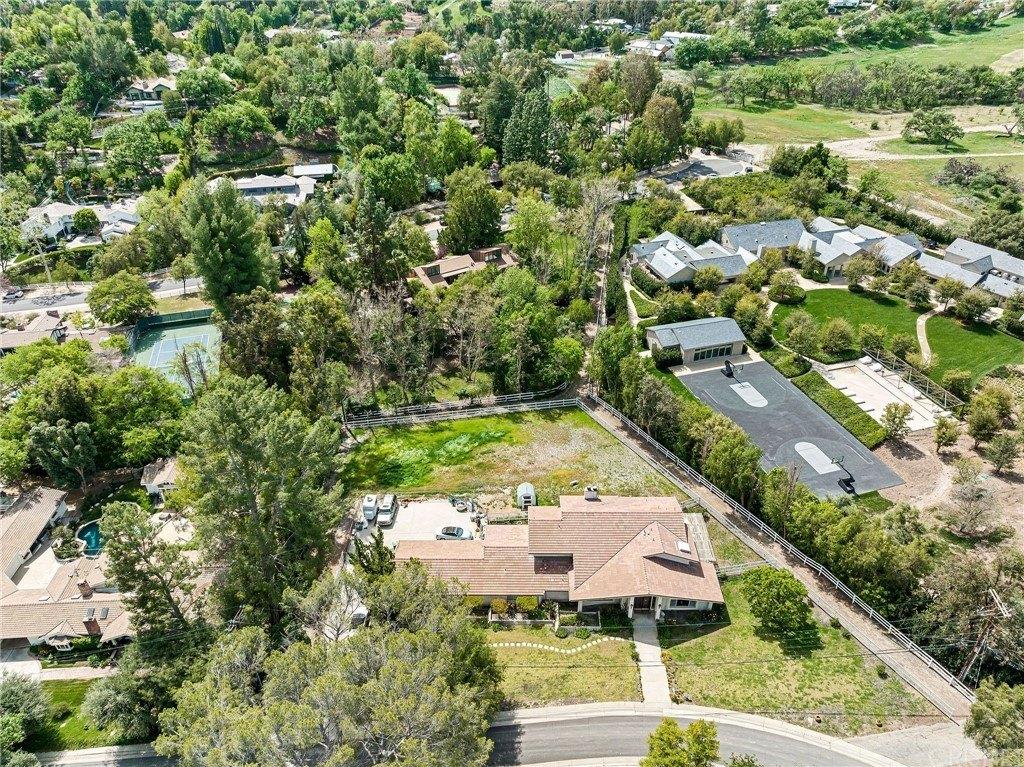 Eldorado Meadow Rd, Hidden Hills, CA 91302