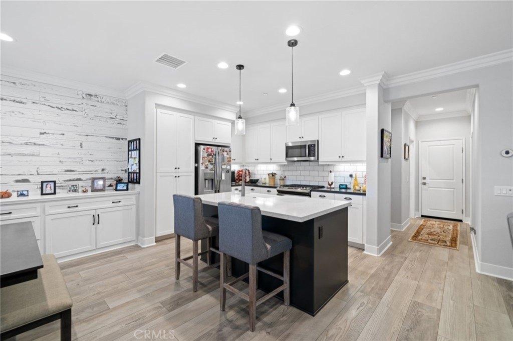 Calle Cirros, Temecula, CA 92592