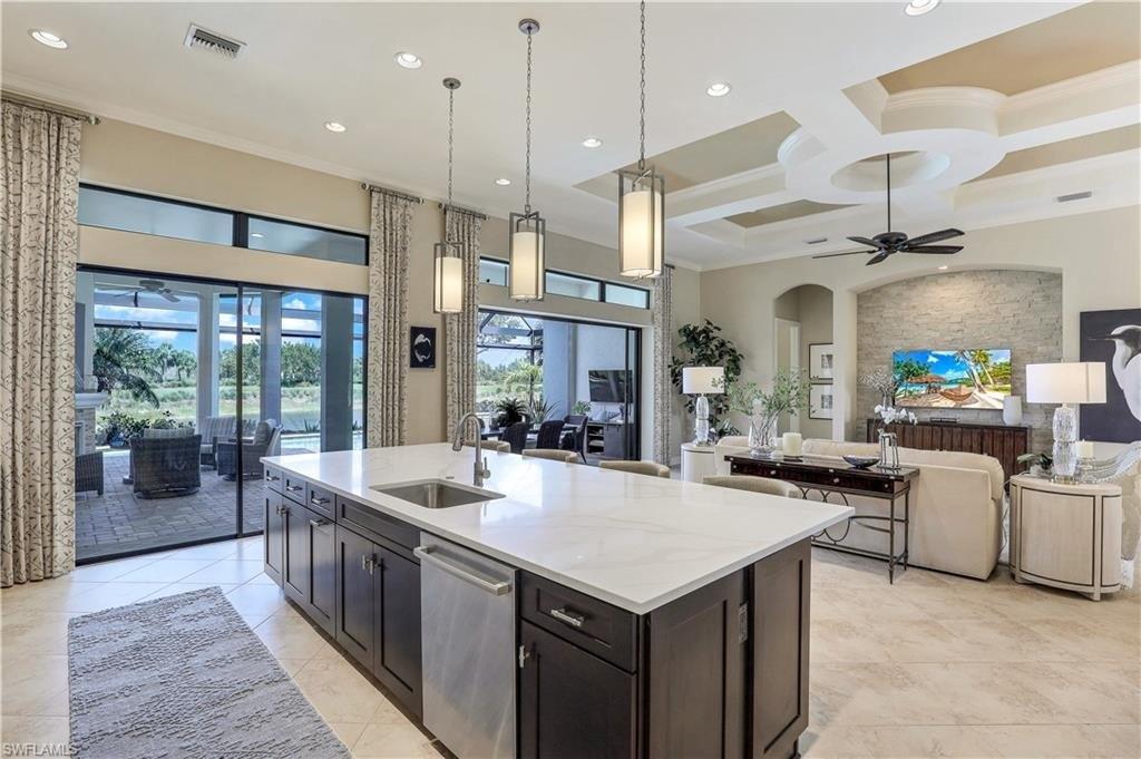 Savona Ct, Naples, FL 34119