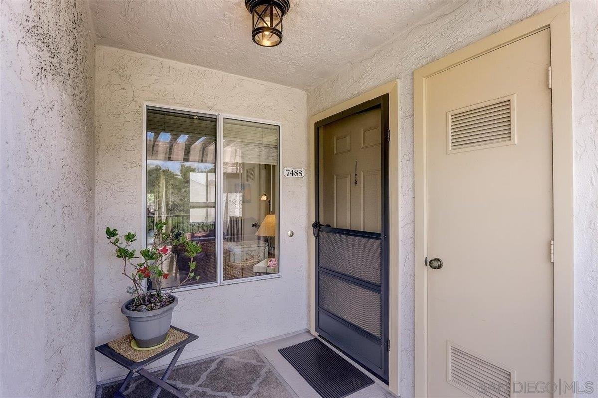 Altiva Pl, Carlsbad, CA 92009