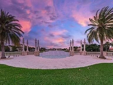 Palm River Dr, Lake Worth, FL 33467