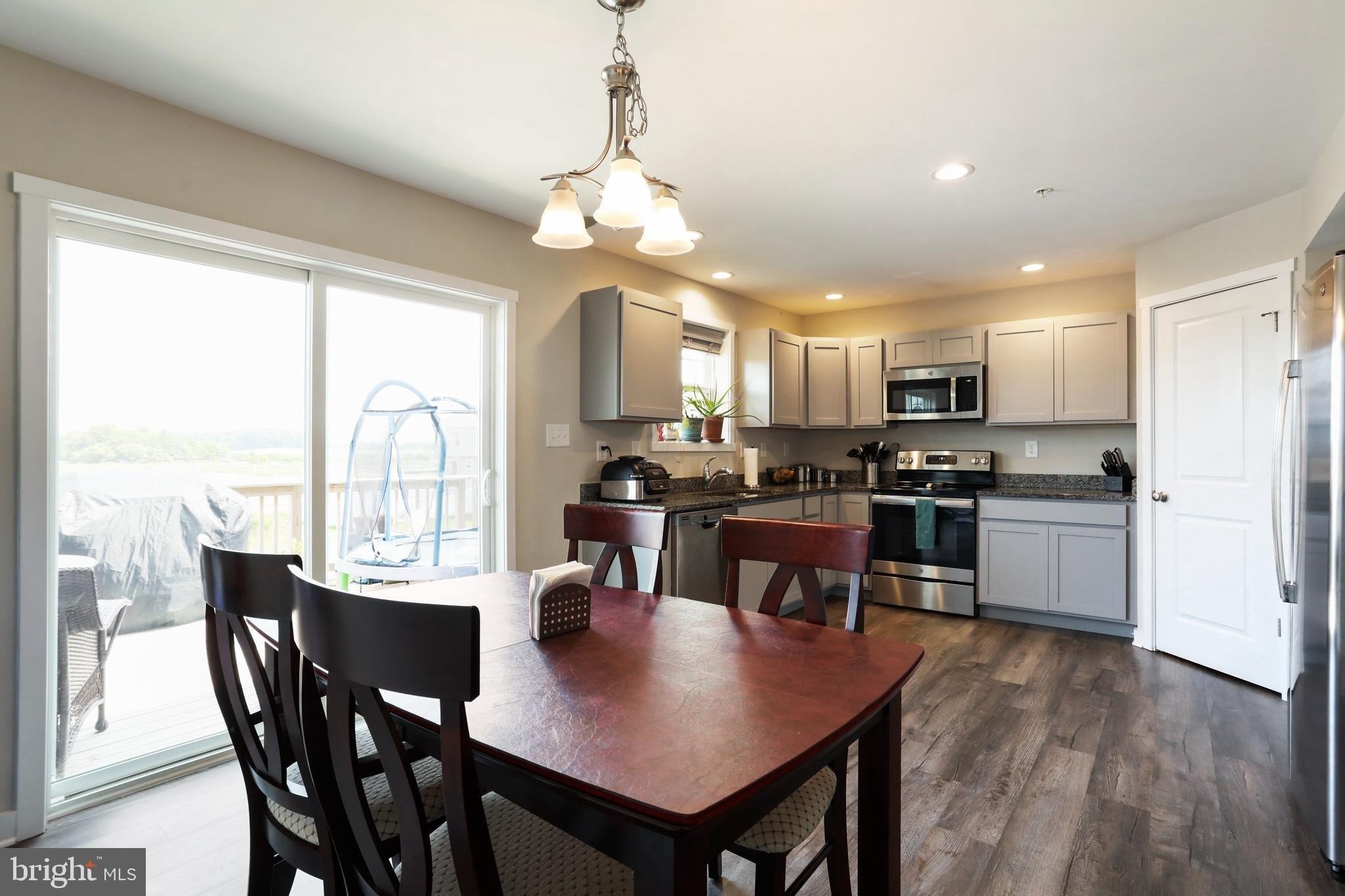 Carnes Way, Martinsburg, WV 25403