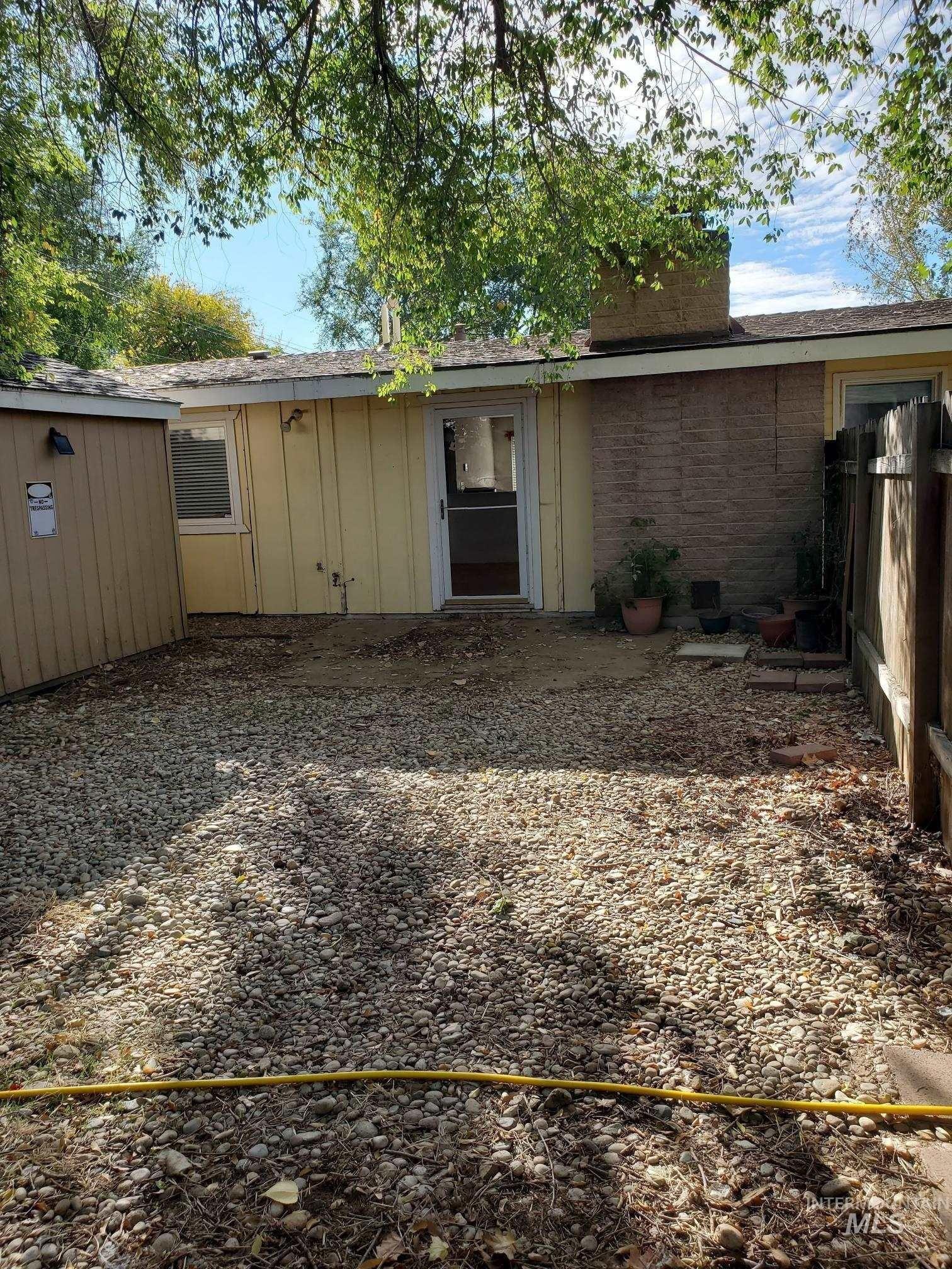 N Plateau Ave, Caldwell, ID 83605