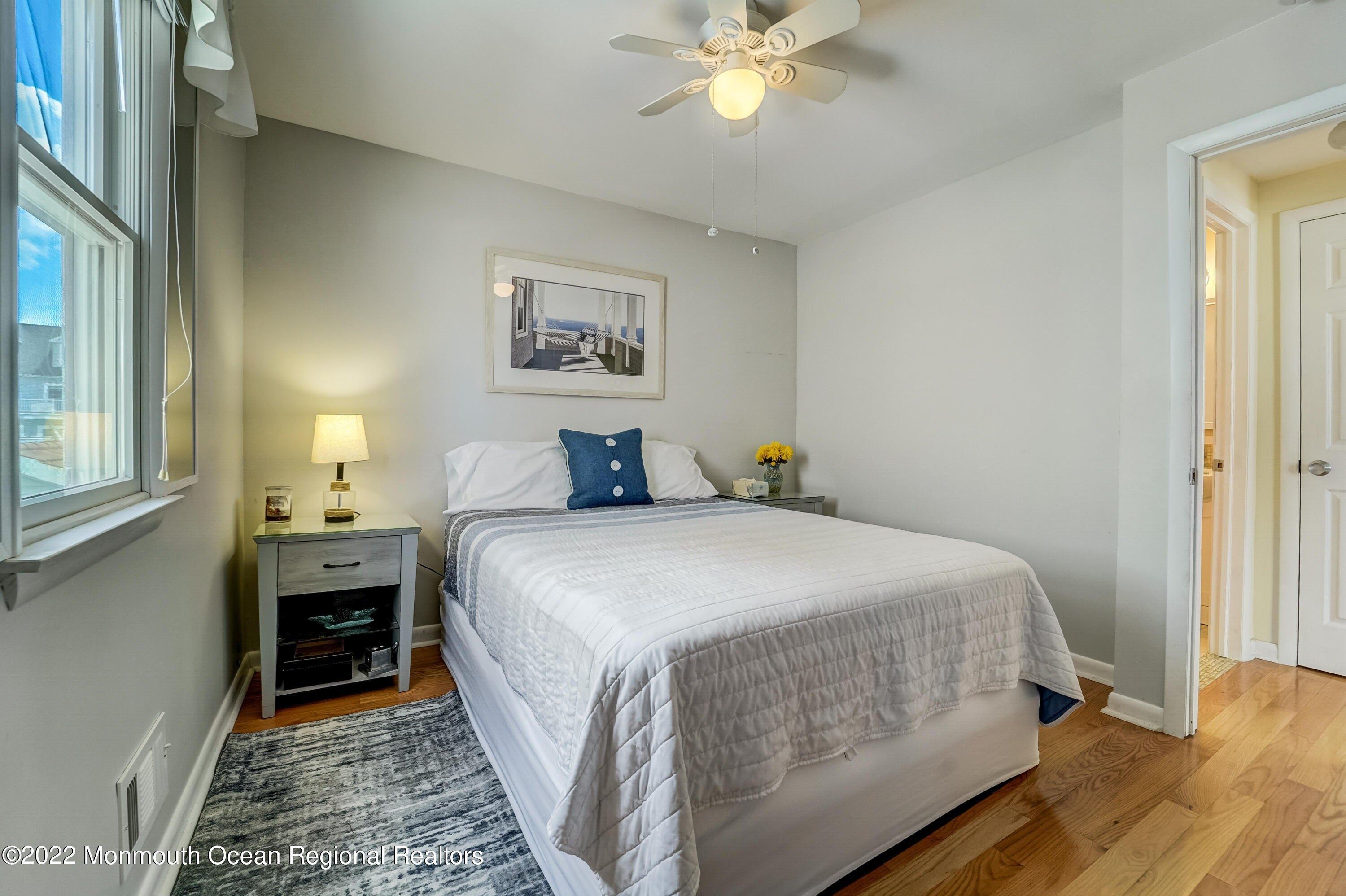 Creek Rd, Toms River, NJ 08753
