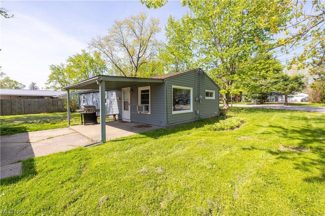 Vincent Dr, Brunswick, OH 44212