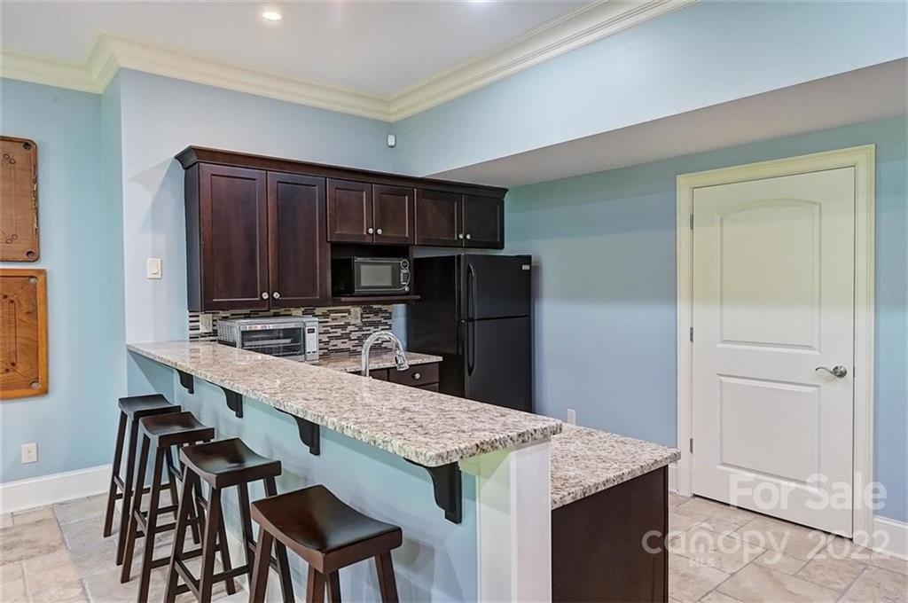 Vidal Ln, Charlotte, NC 28226