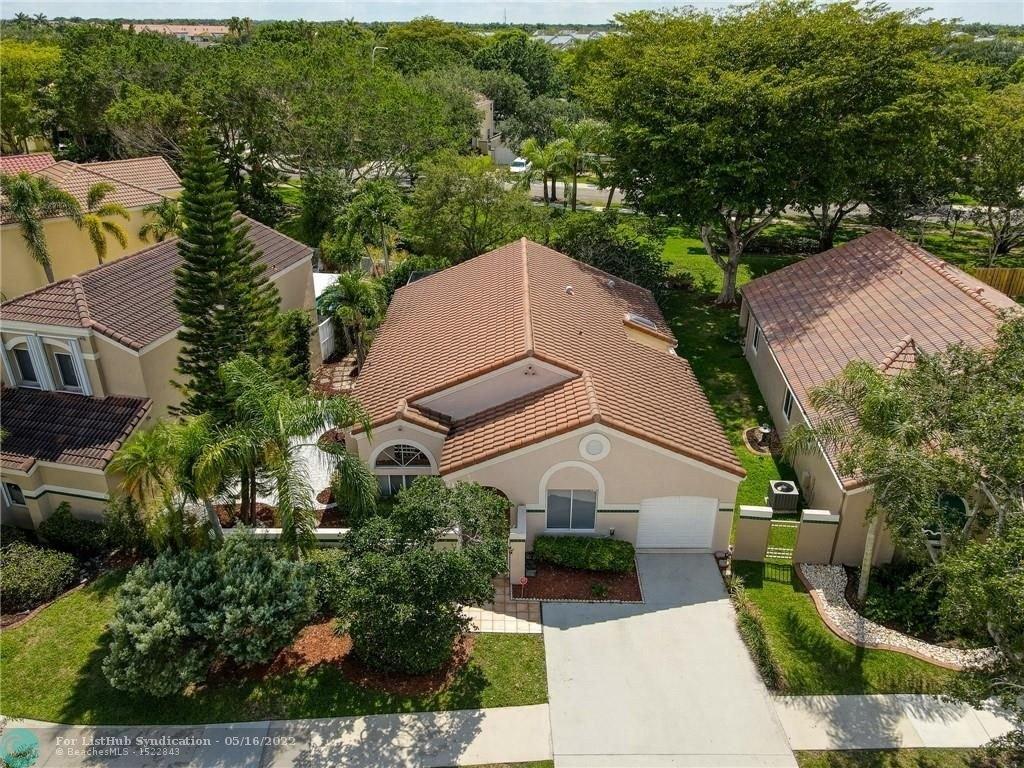 Harbour Side Dr, Weston, FL 33326