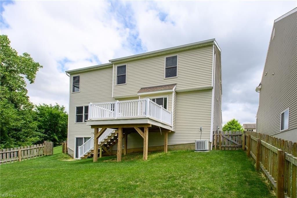 Streamside Dr, Blacklick, OH 43004