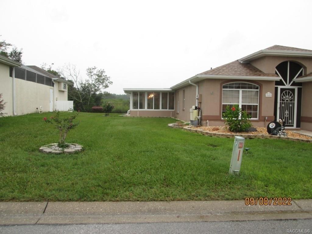 S Drew Bryant Cir, Floral City, FL 34436