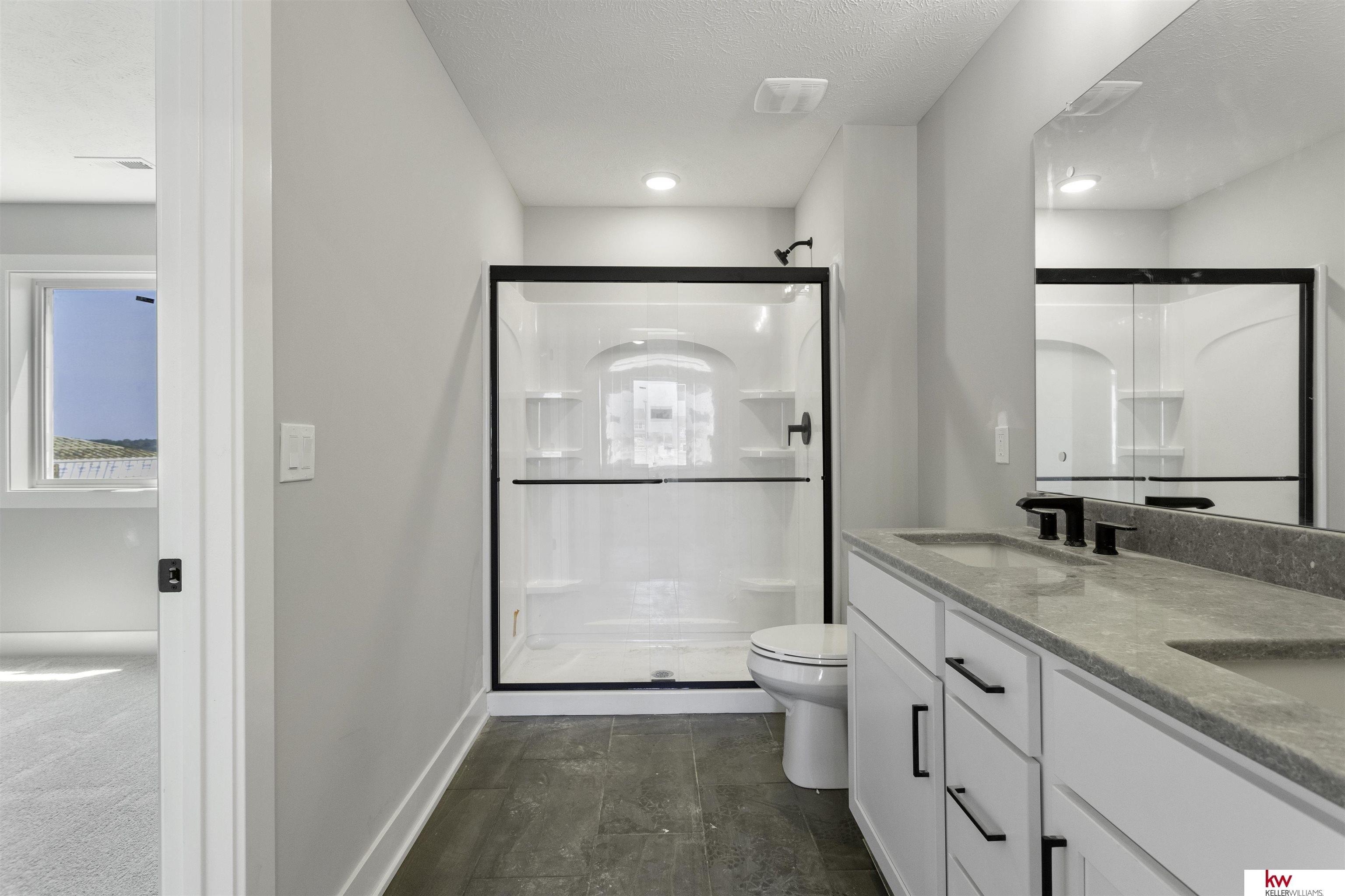 S 189th St, Gretna, NE 68028