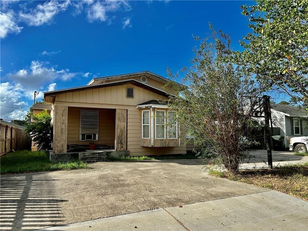 Florida Ave, Corpus Christi, TX 78415