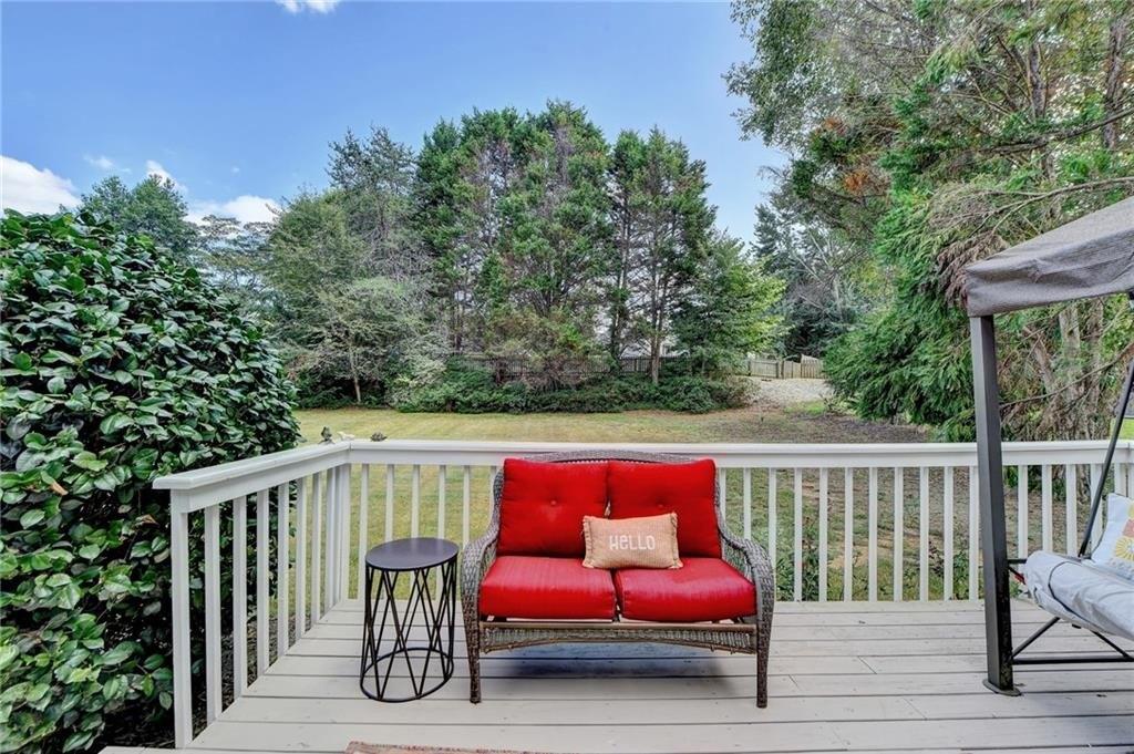 Chartwell Dr, Suwanee, GA 30024