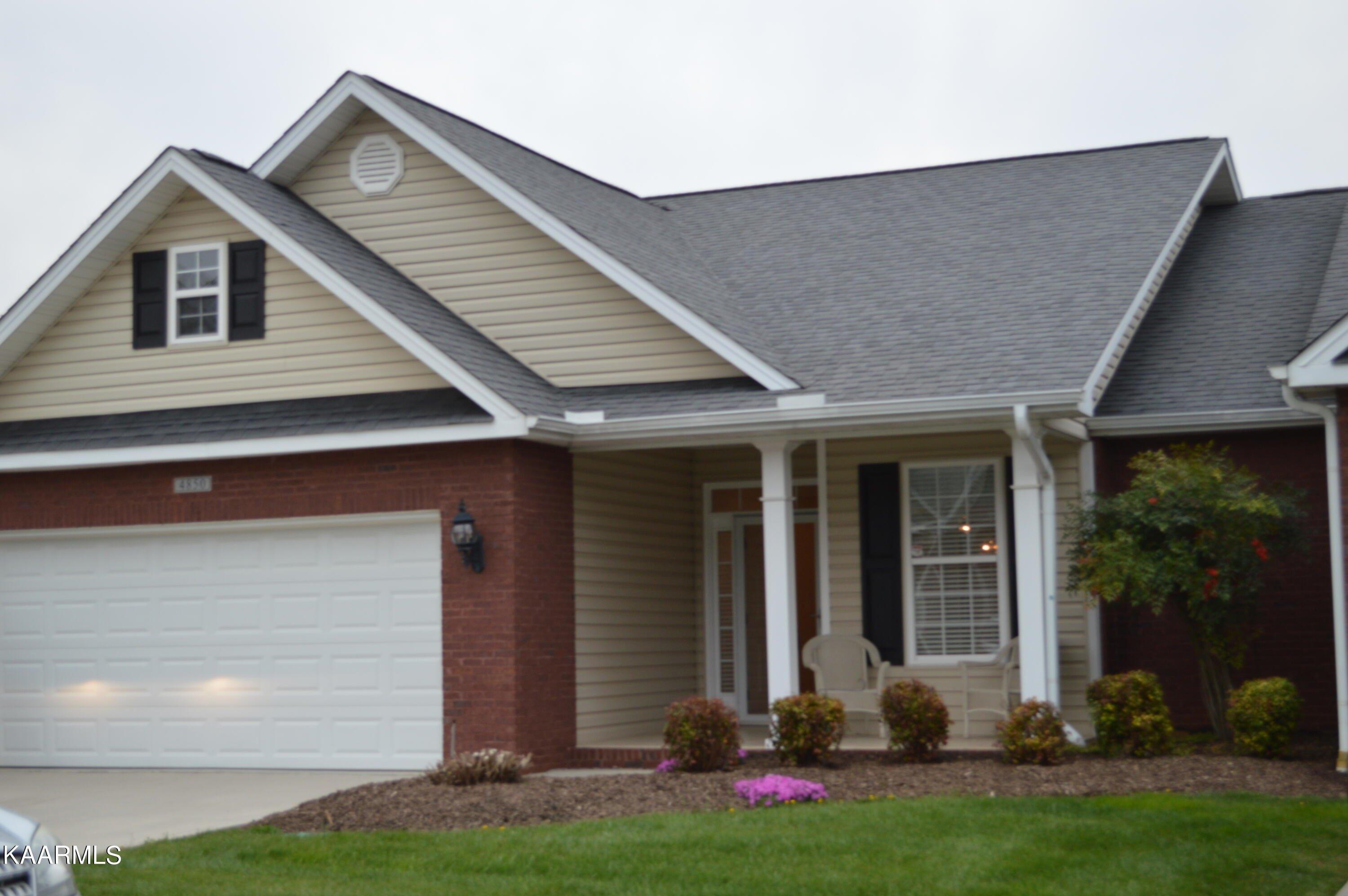 Lindsey Blair Ln, Knoxville, TN 37918