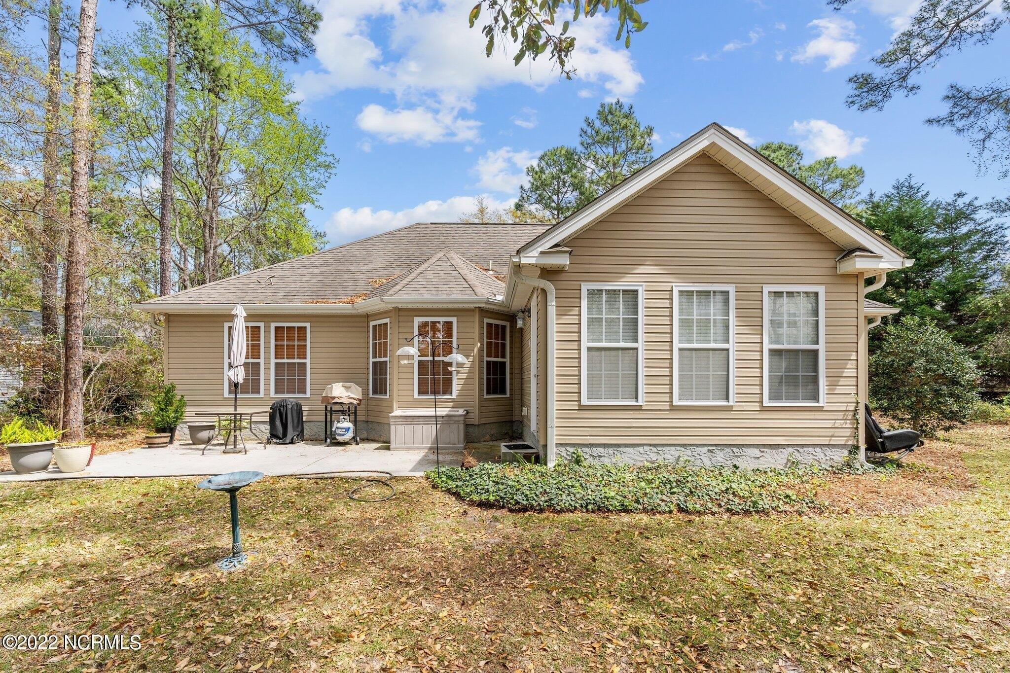 Carolina Shores Dr, Carolina Shores, NC 28467