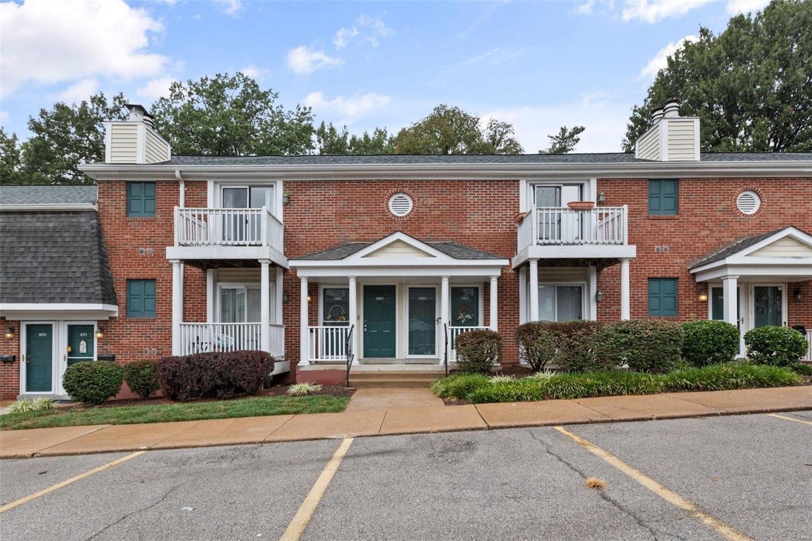 Robin Ct, Saint Louis, MO 63144