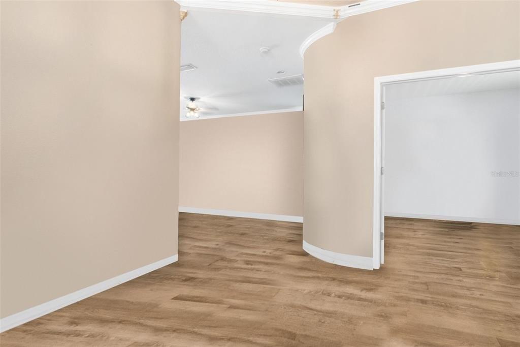 Cypress Bay Pkwy, Land O Lakes, FL 34638