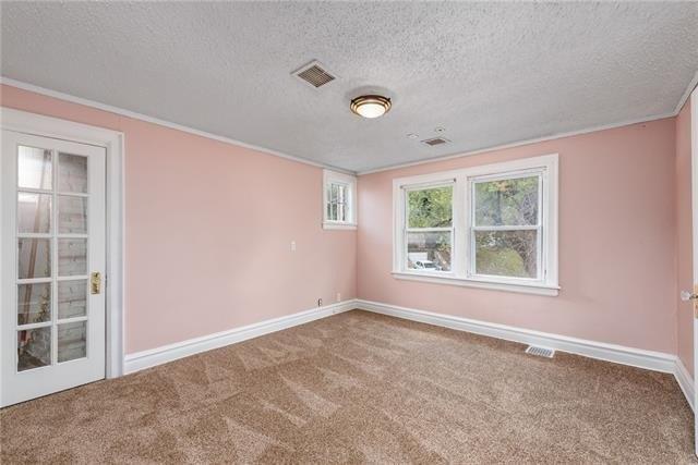 Paseo Blvd, Kansas City, MO 64132