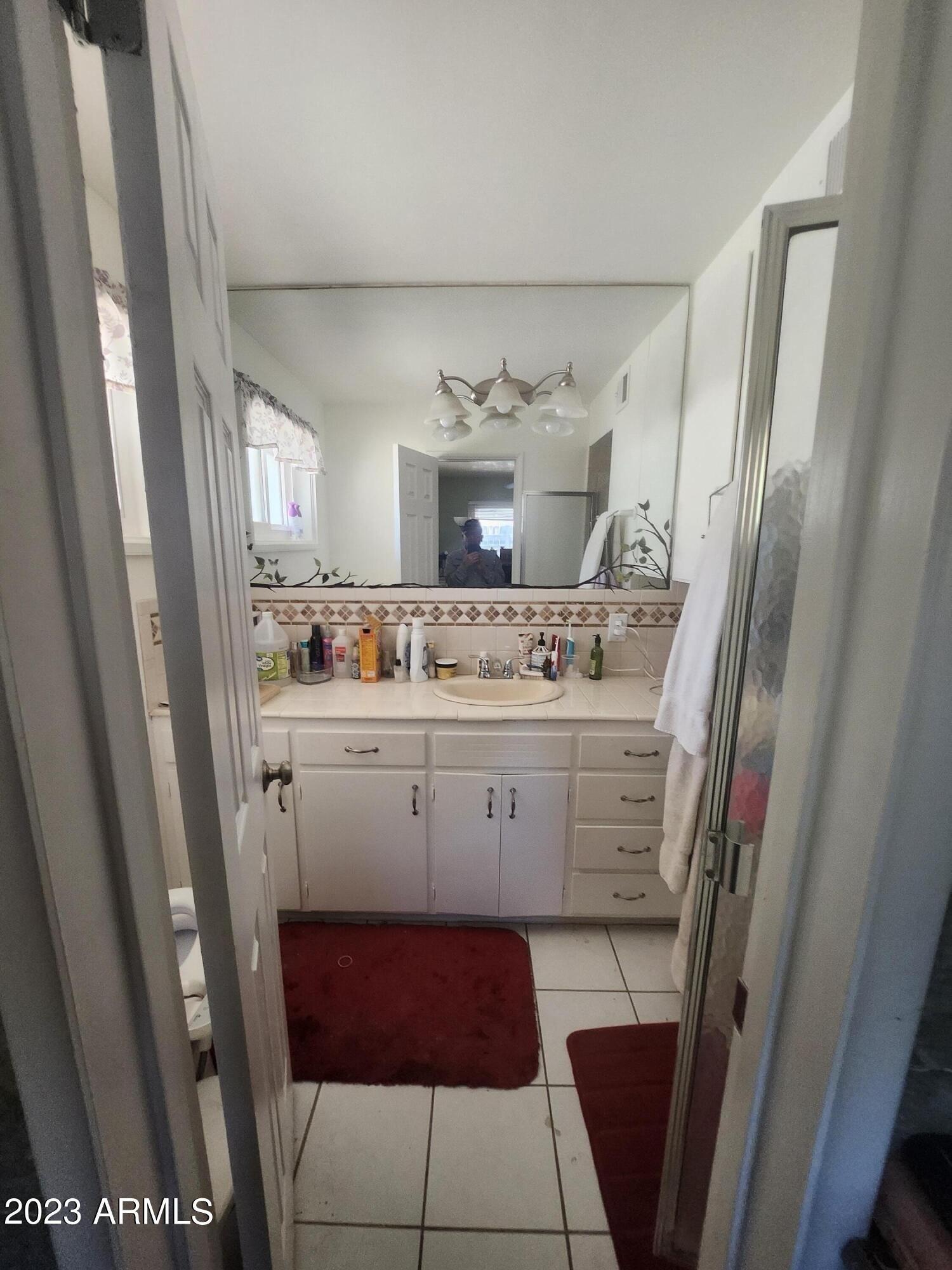 W 10th Pl, Mesa, AZ 85201