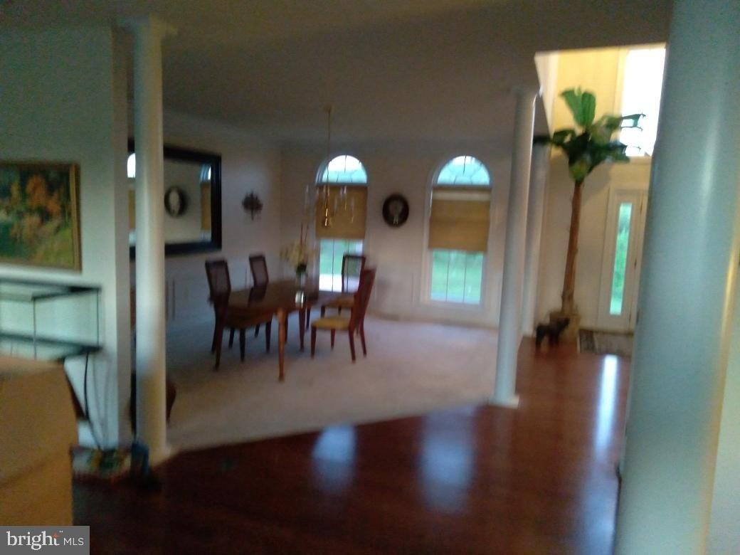 Merlot Ln, Hillsboro, VA 20132