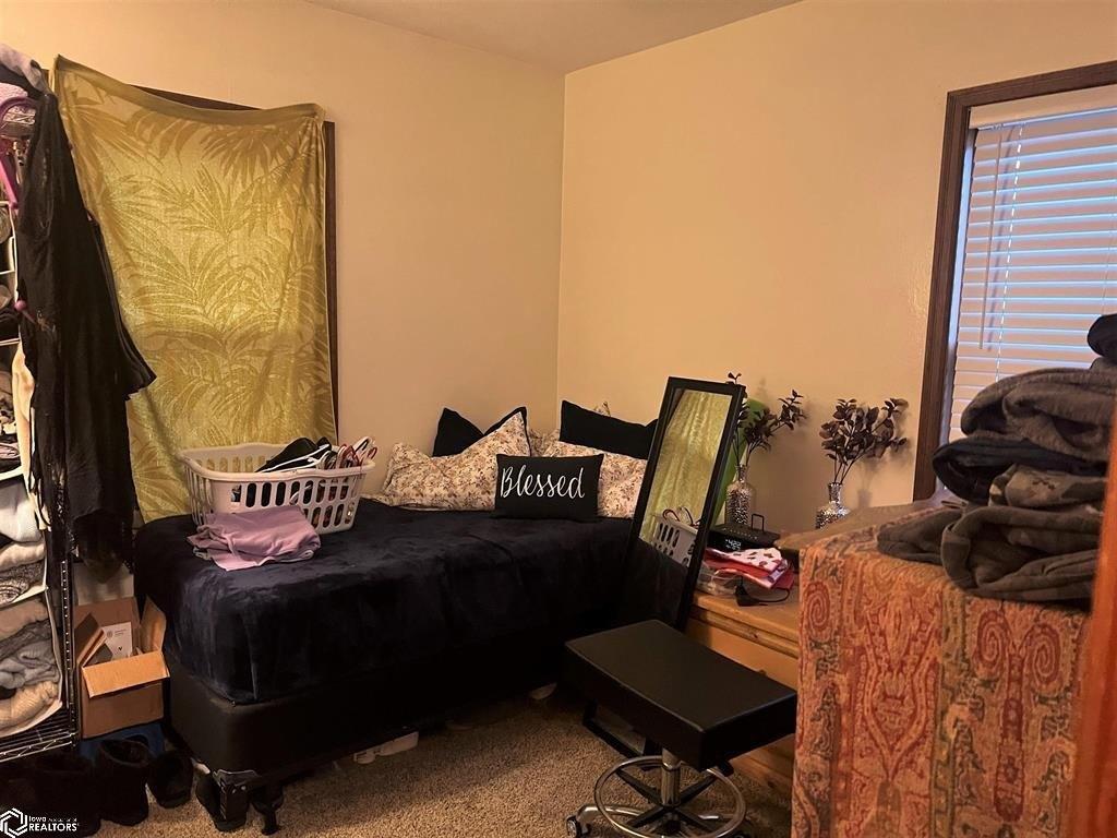 Rainbow Dr, Humboldt, IA 50548