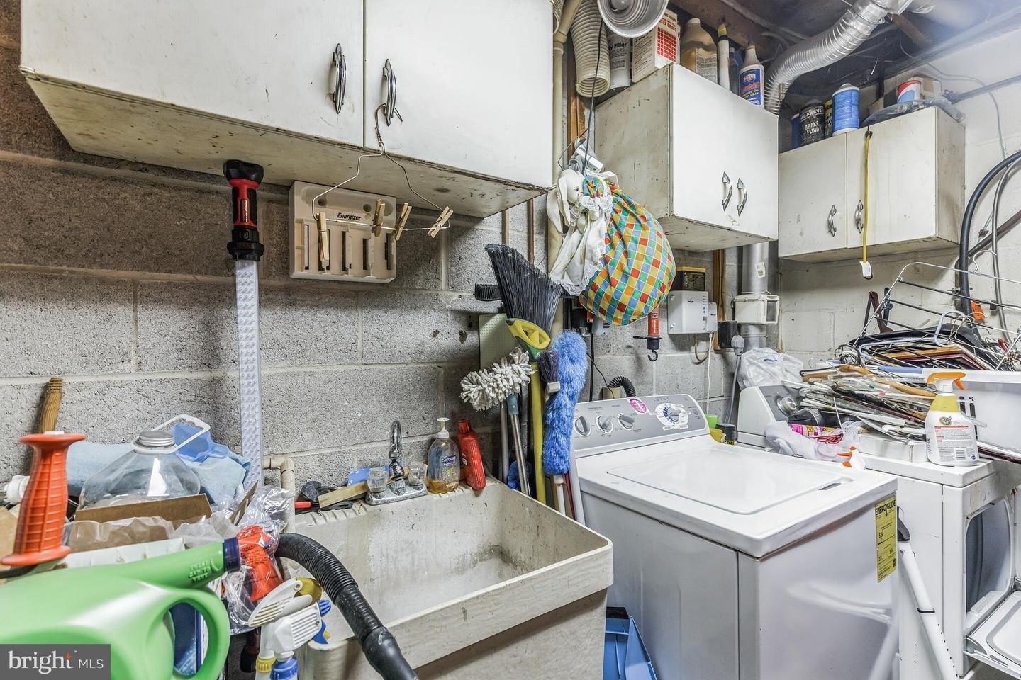 Marine Oaks Dr, Essex, MD 21221