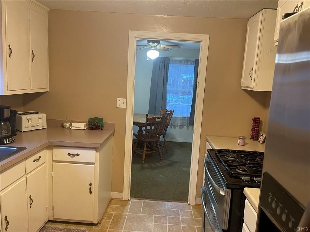 Russell Ave, Liverpool, NY 13088