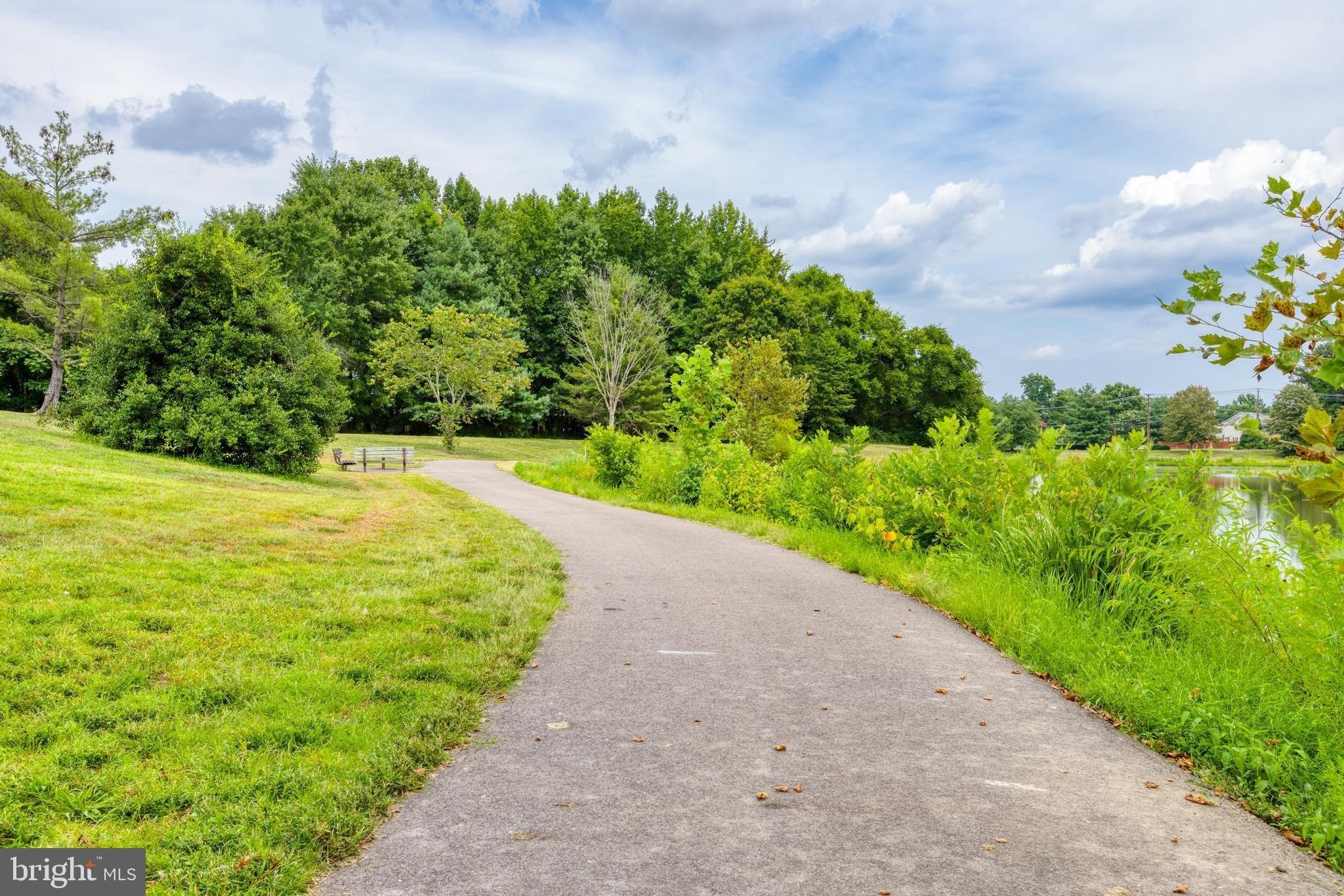 Cornwall Ct, Upper Marlboro, MD 20772