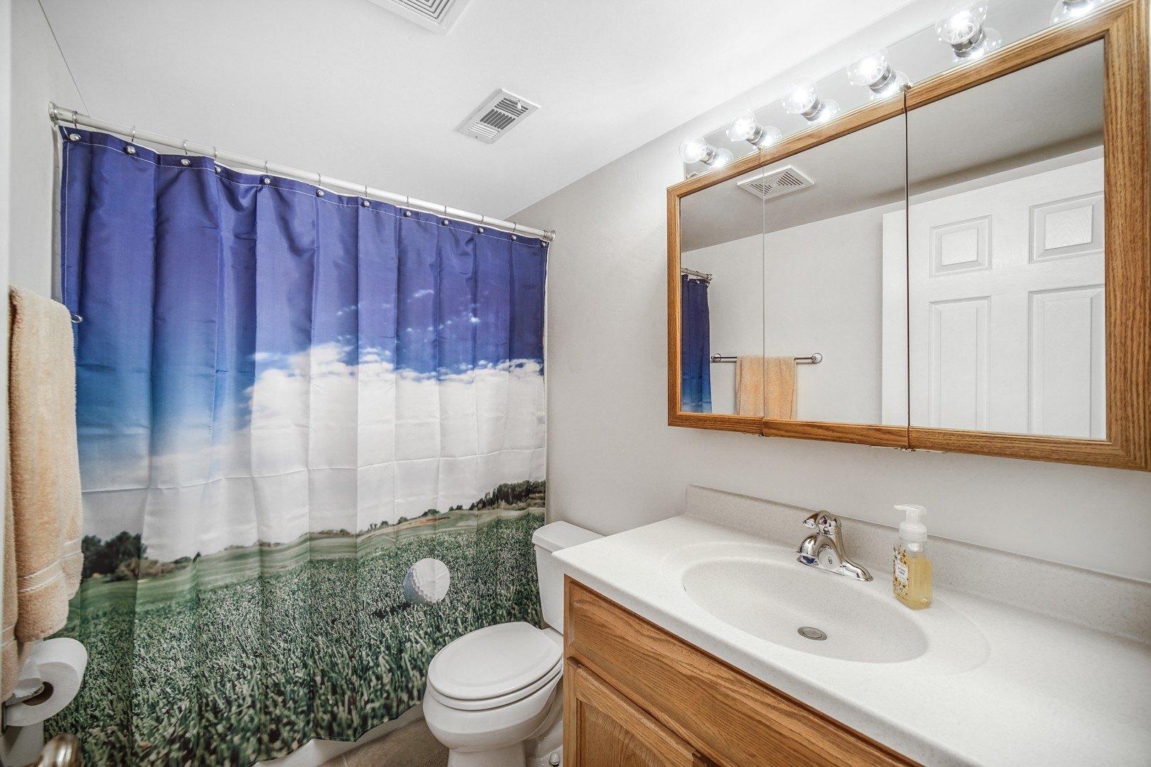 Orlan Brook Dr, Orland Park, IL 60462