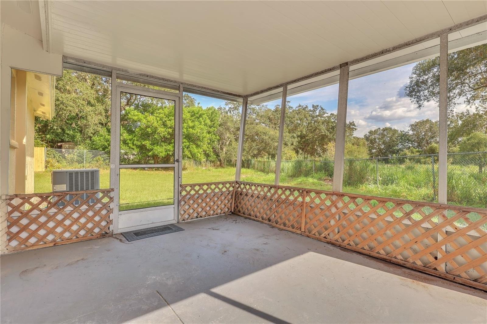 Nutwood St, Clearwater, FL 33759