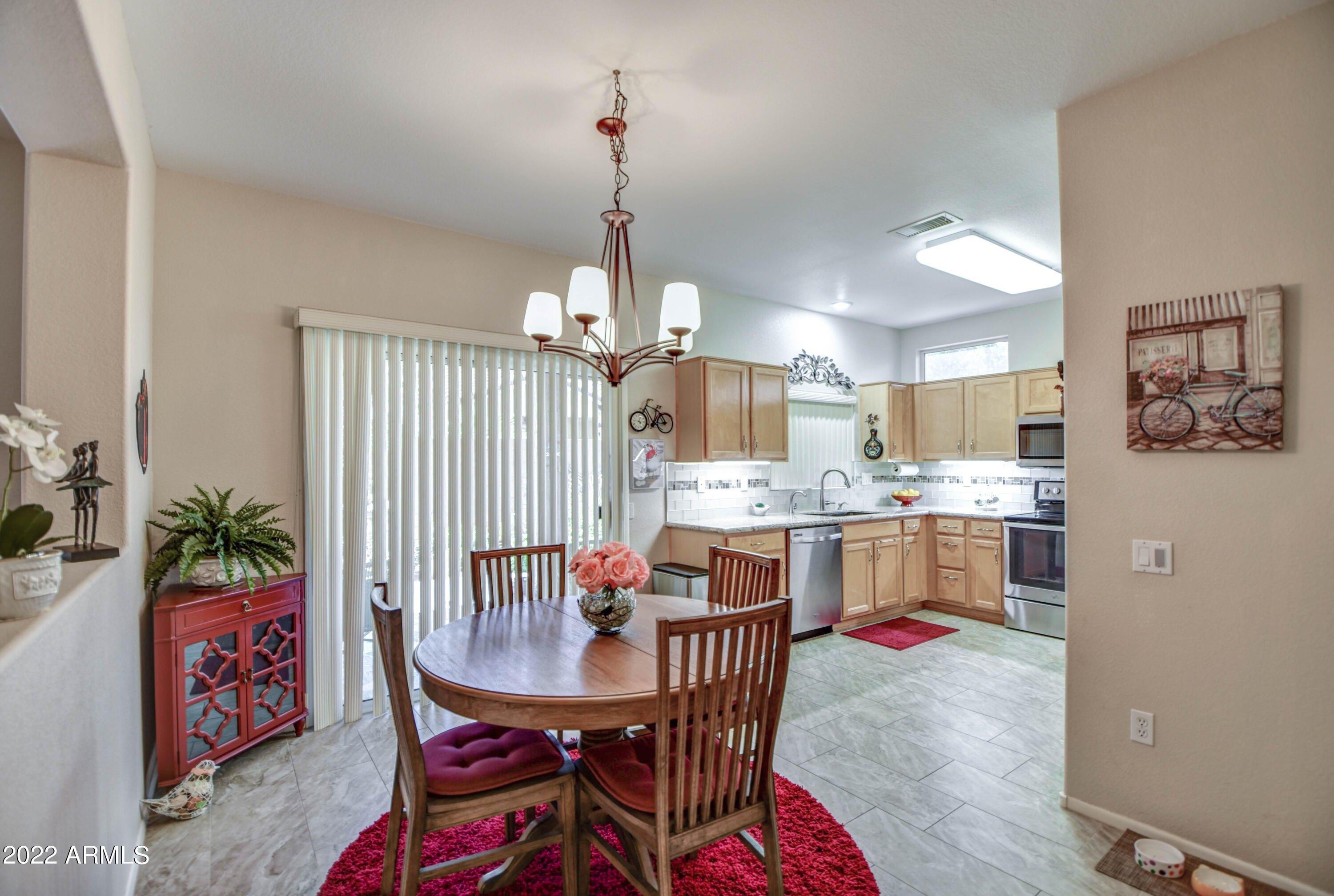 N 138th Ave, Sun City West, AZ 85375