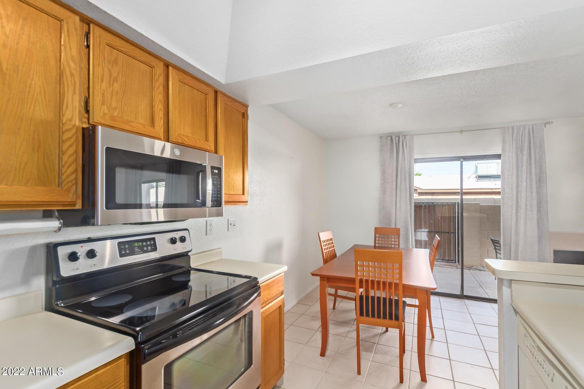 N Oregon St, Chandler, AZ 85225