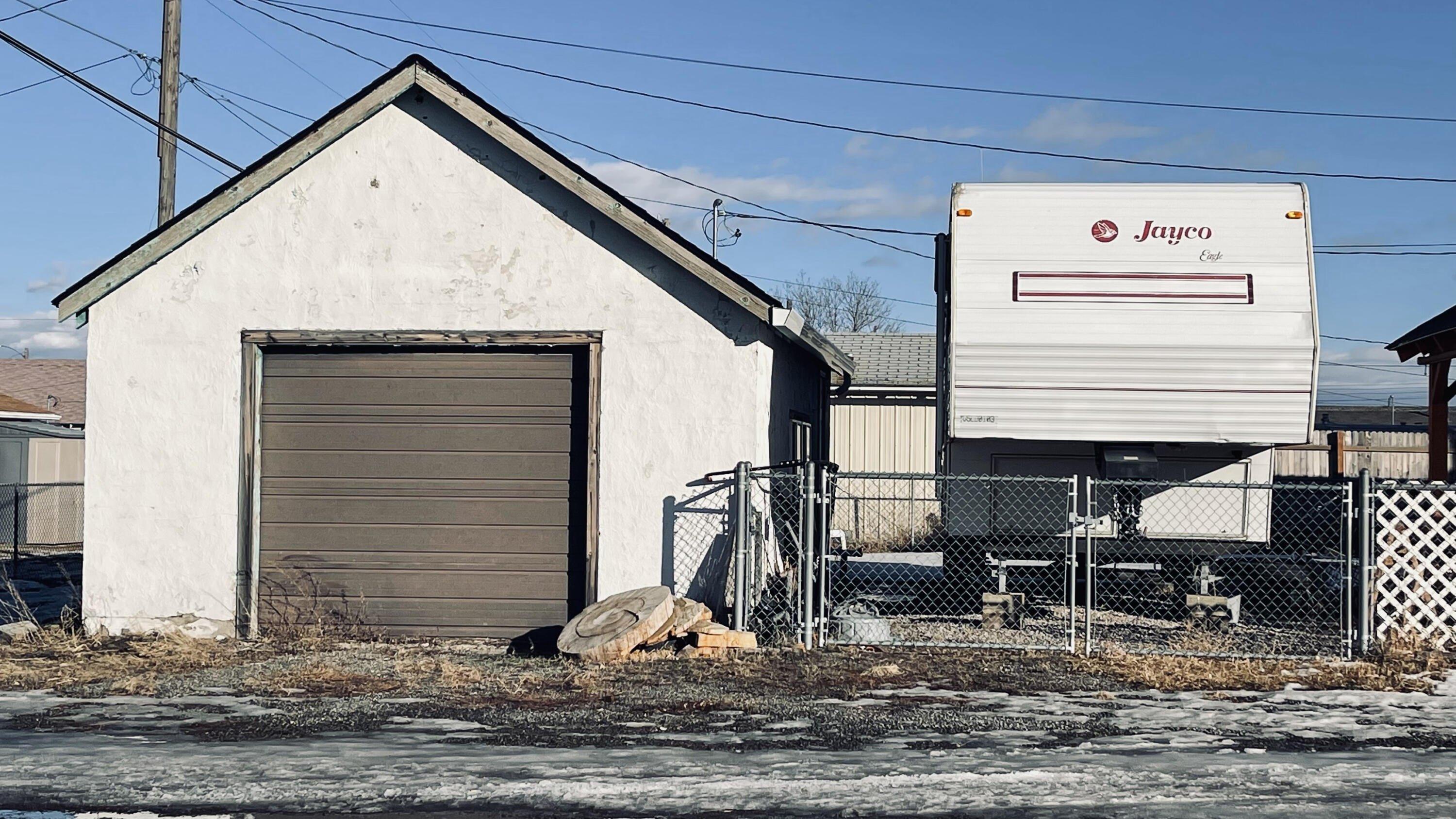E Porter St, East Helena, MT 59635