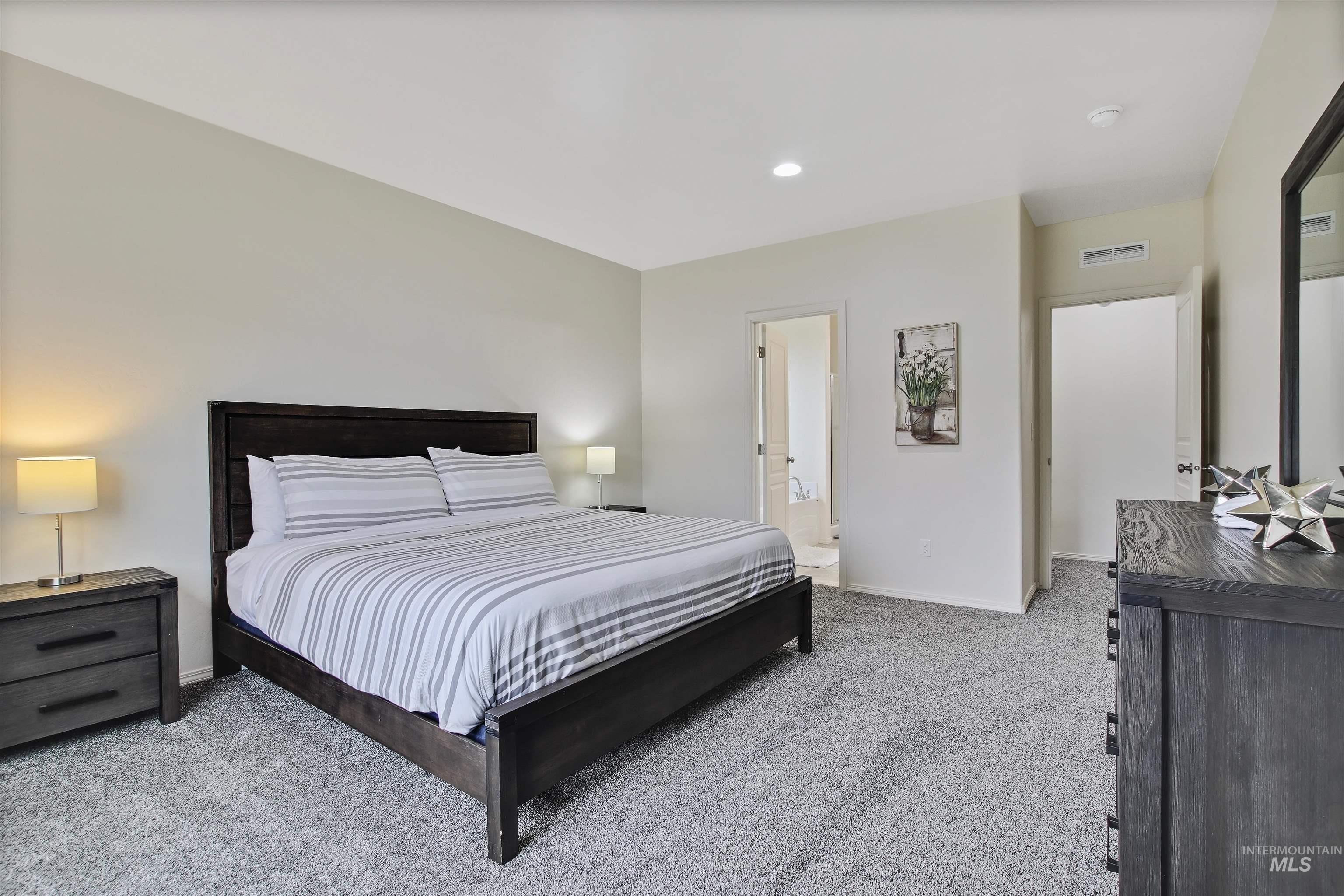 E Elm Grove Dr, Nampa, ID 83686