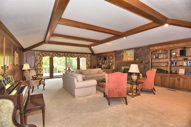E 106th St, Tulsa, OK 74133