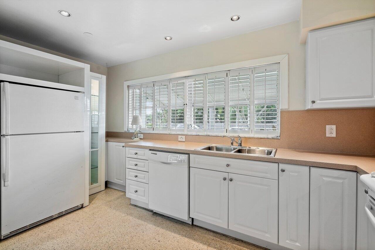 Sw 12th Ter, Boca Raton, FL 33486