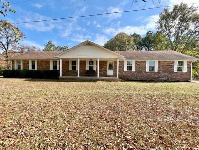 Kirkpatrick Dr, Selmer, TN 38375