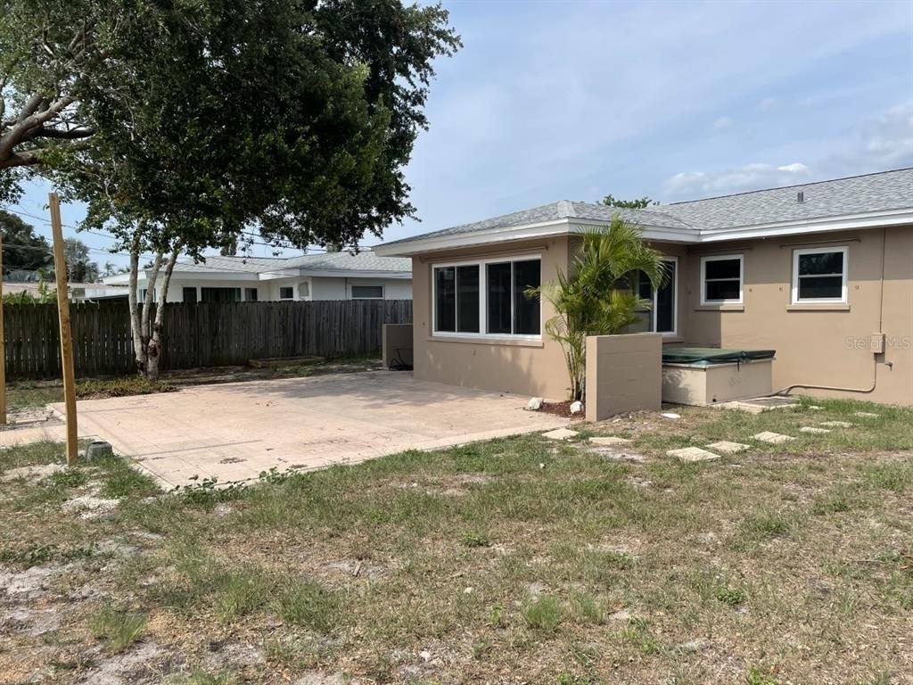 San Helen Dr, Dunedin, FL 34698
