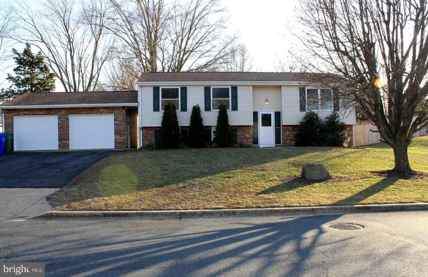 Briarwood Pl, Waldorf, MD 20601