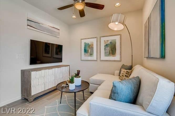Bounding Home Rd, North Las Vegas, NV 89086