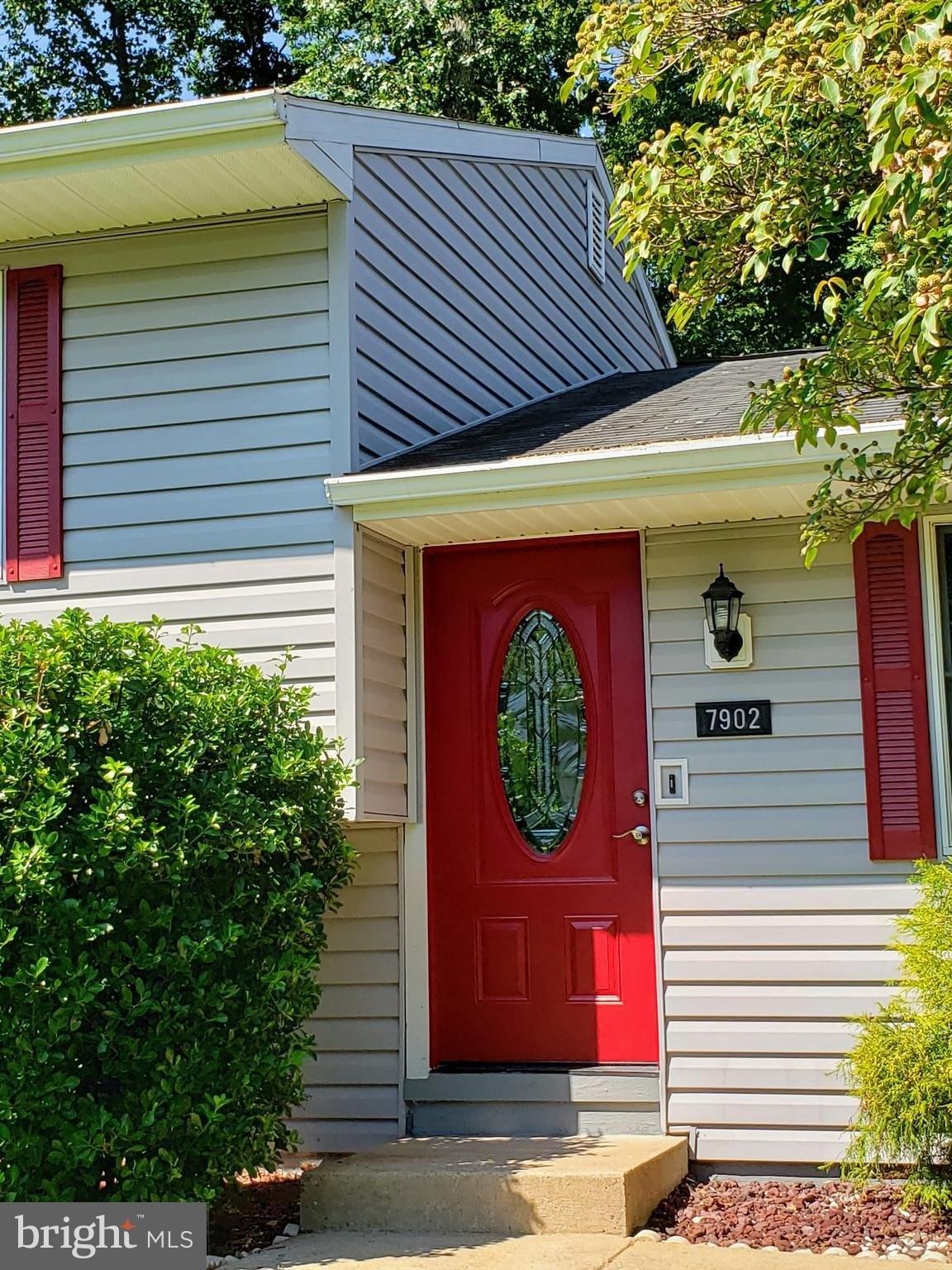 Cliff Rock Ct, Springfield, VA 22153
